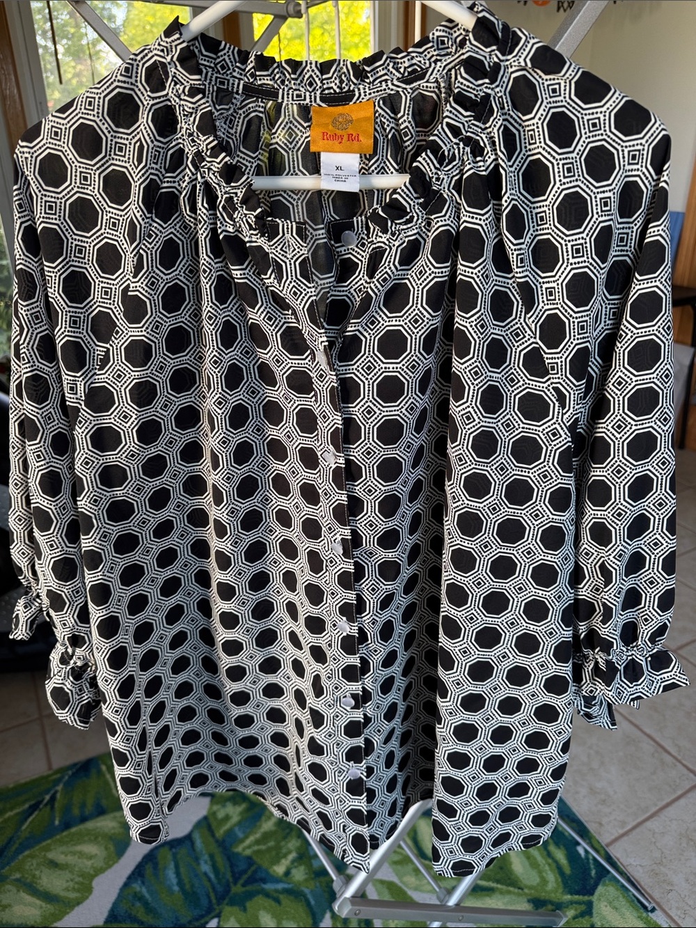 Ruby Rd. Black & White Octagon-Print Button Down Shirt